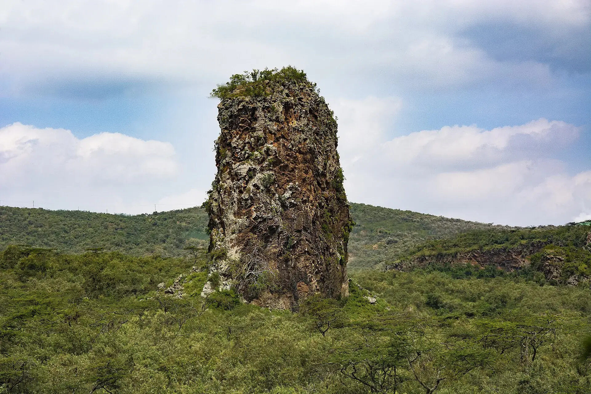 Fischer's Tower rock pillar in Hell's Gate National Park